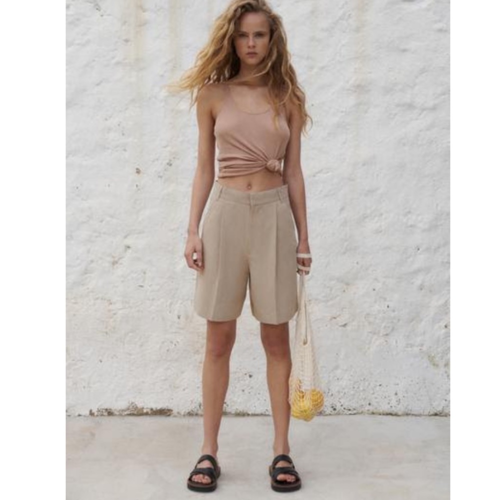 NWT Zara Linen Blend Beige High-Waist Tailored Bermuda Shorts - Size L